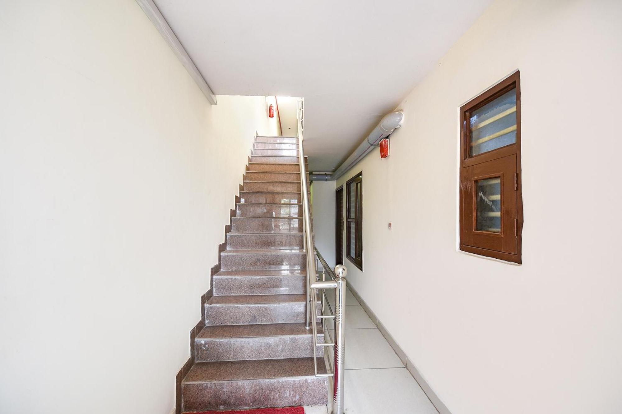 Fabhotel Green Valley Csandígarh Kültér fotó