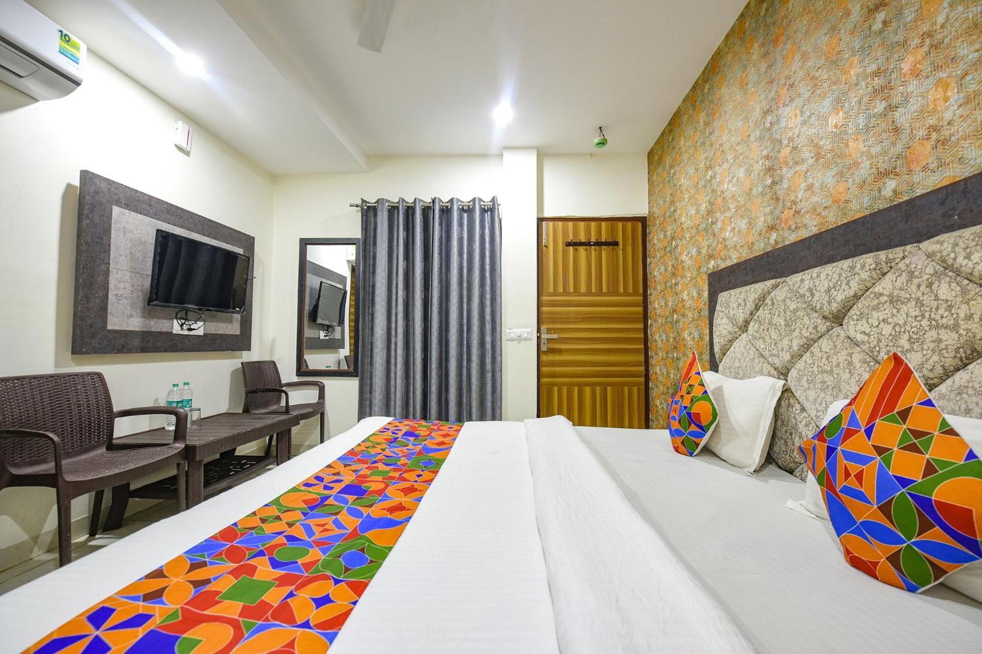 Fabhotel Green Valley Csandígarh Kültér fotó