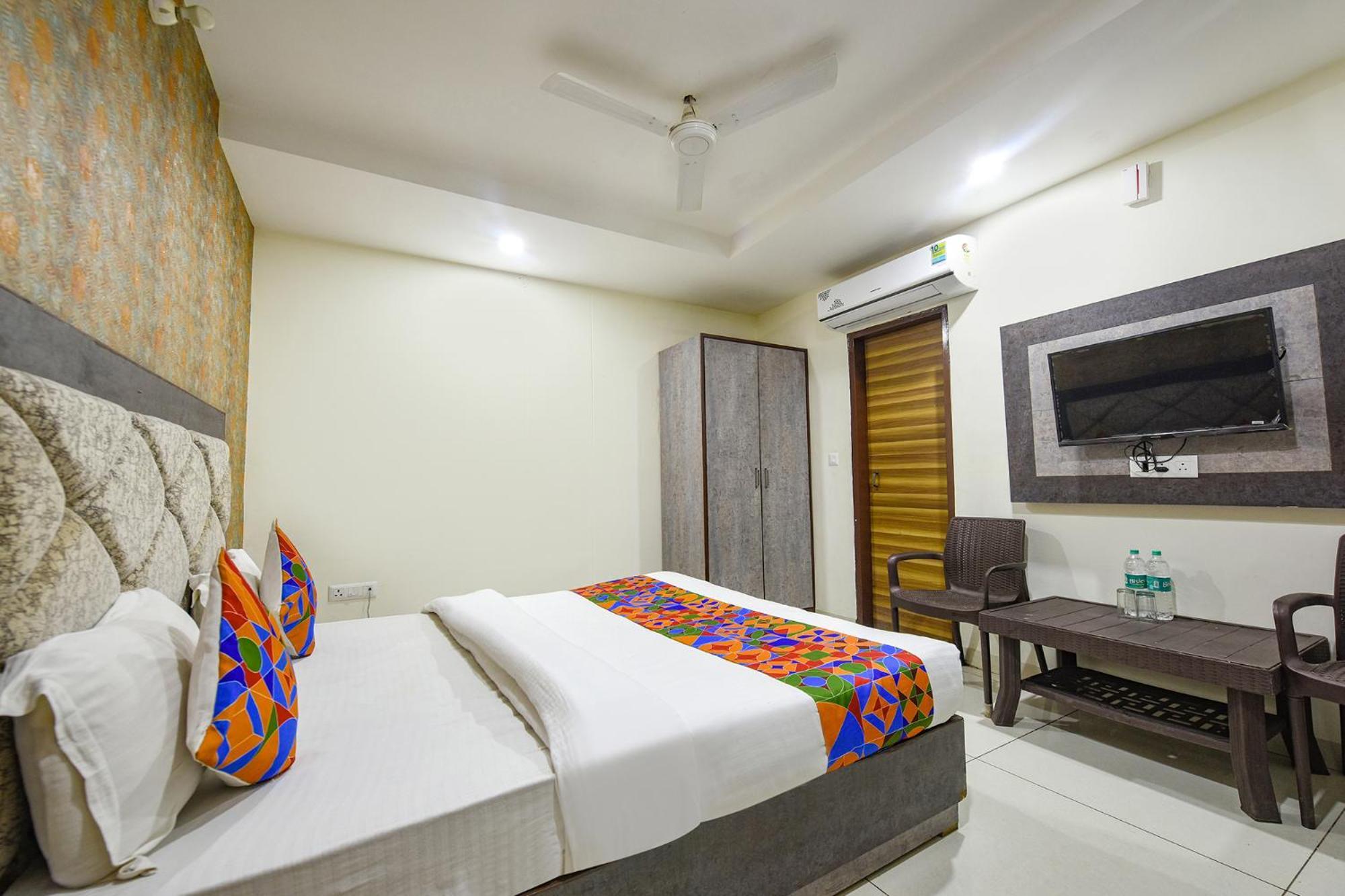 Fabhotel Green Valley Csandígarh Kültér fotó